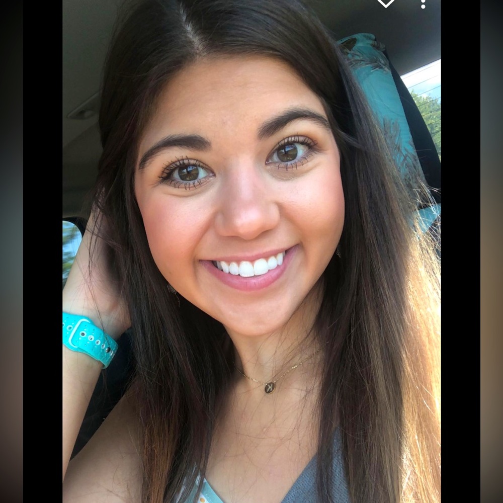 Meet your Posher, Kaily